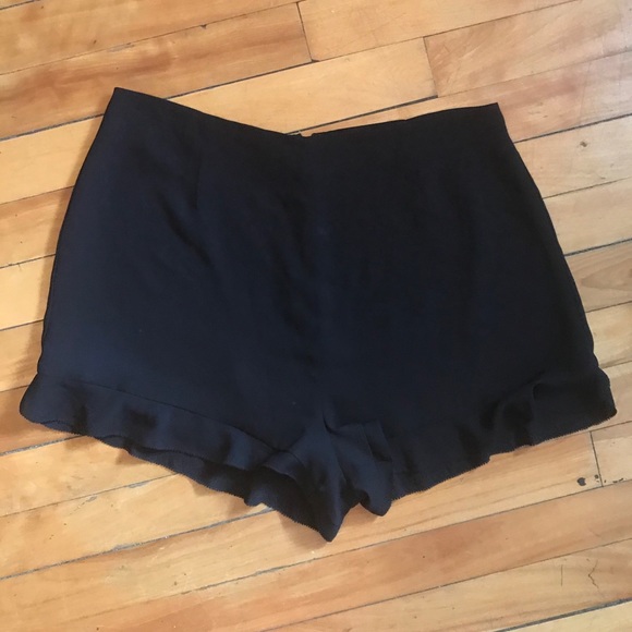 Sunday Best Dress Shorts - Picture 2 of 9